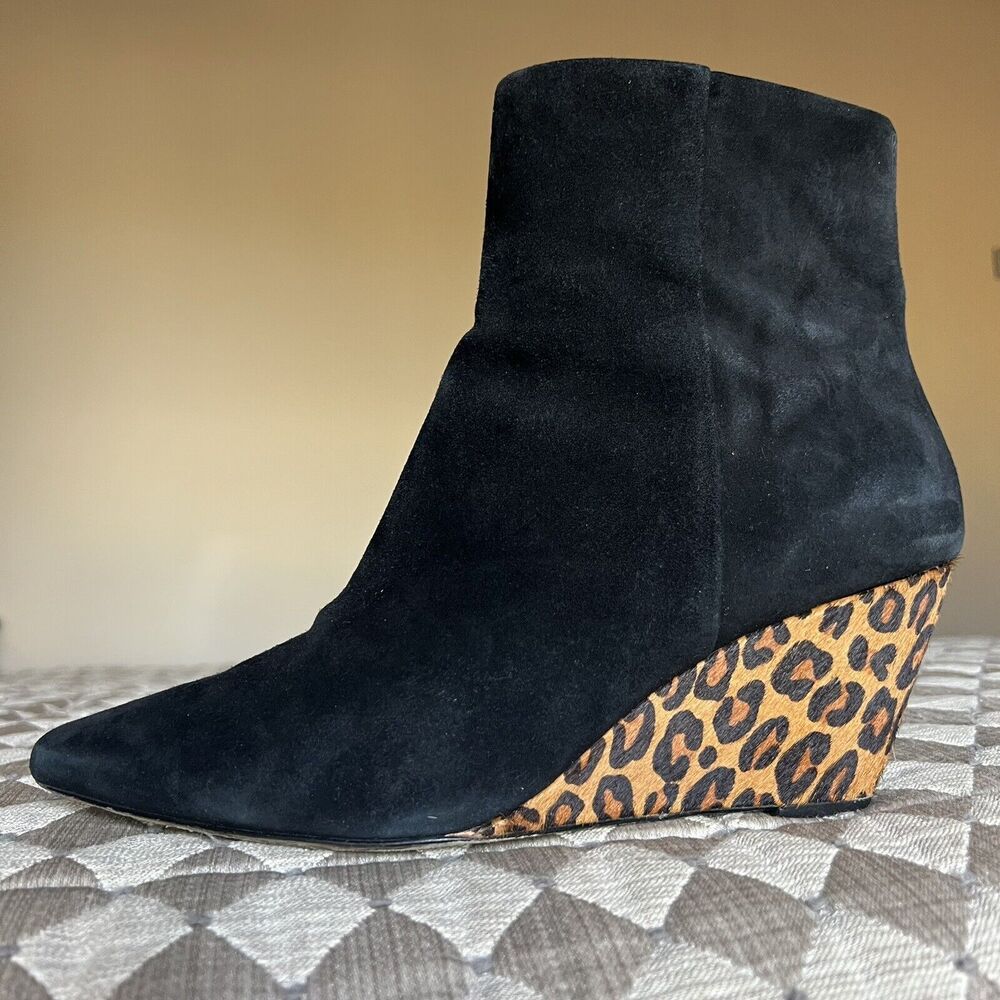 Donald J. Pliner Jae Black Suede Leopard Calf Hair Wedge Ankle Booties Boots 8.5